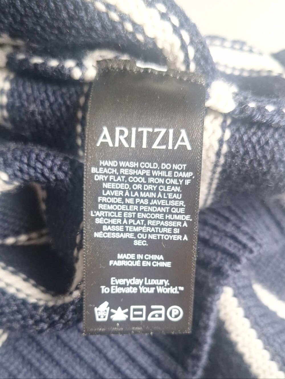 Aritzia Wilfred Clara Merino Sweater Size S - Picture 11 of 11